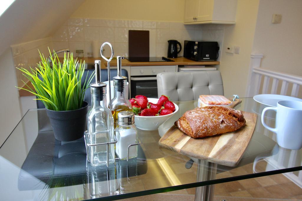 Amberblue@Epsom Appartement Buitenkant foto
